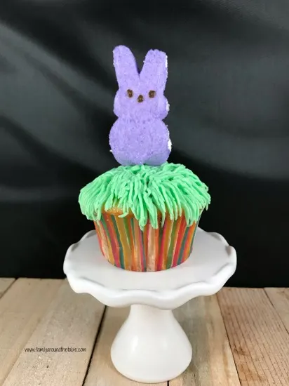 Peeps Bunny Trail Cupcakes will bring smiles on Easter.