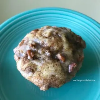 Coffee cake muffins make a great grab and go breakfast or mid morning snack.