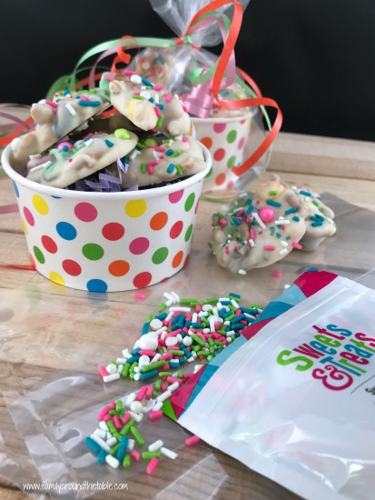 Package up white chocolate snack clusters for hostess gifts or party favors.