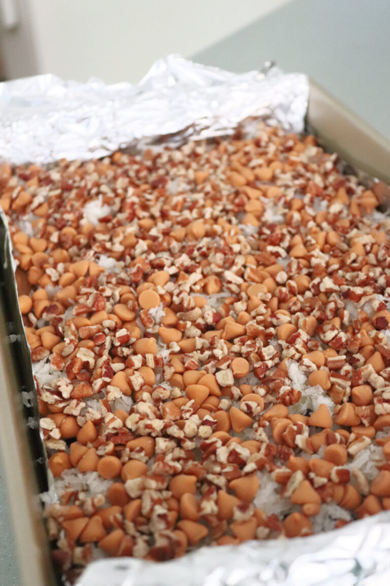 Easy Gingerbread Magic Cookie Bars A Classic with a Twist