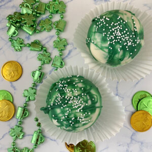 St Patrick's Day Hot Cocoa Bombs overhead view.